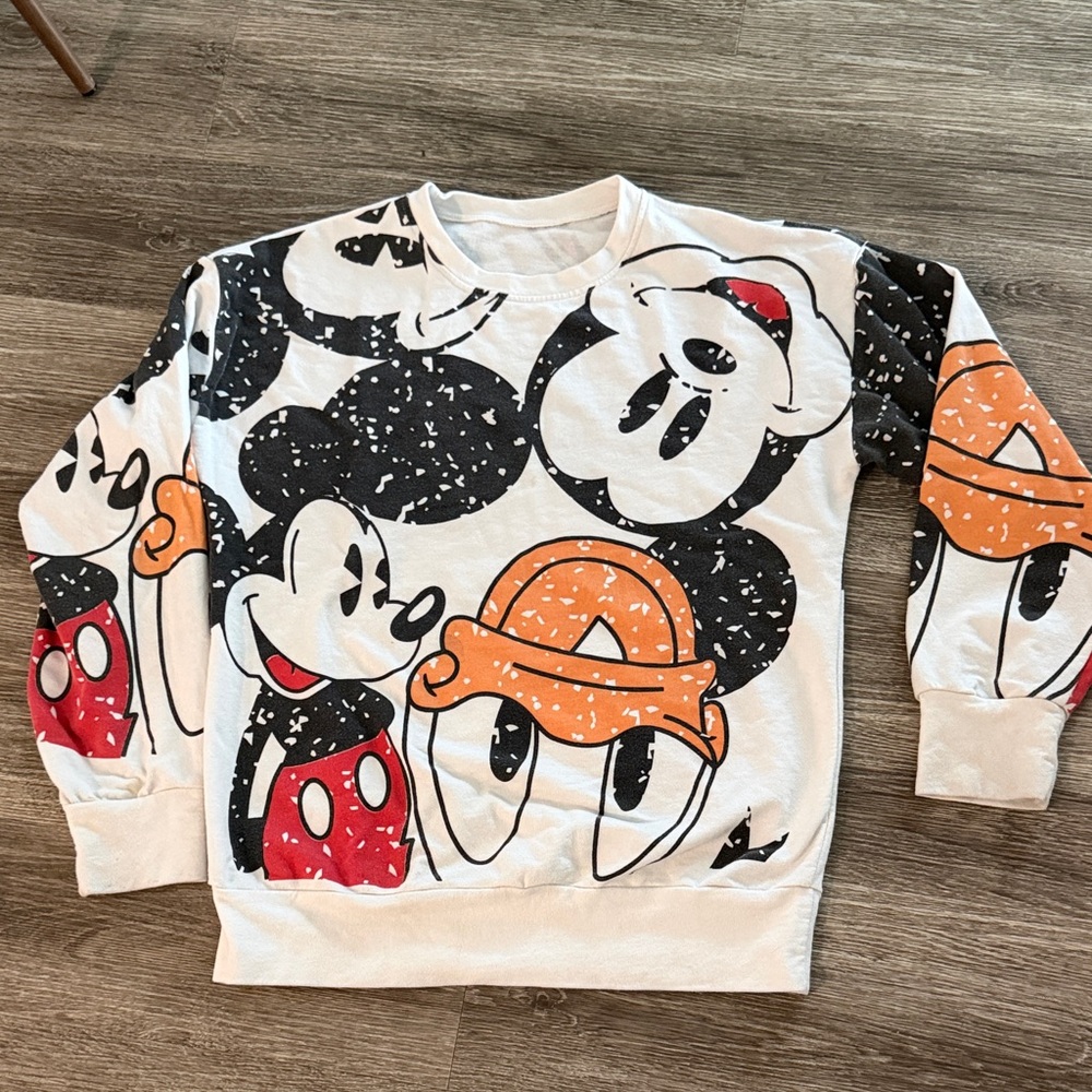 Vintage 90s Disney Mickey Mouse Daffy Duck Graphic Sweatshirt medium large